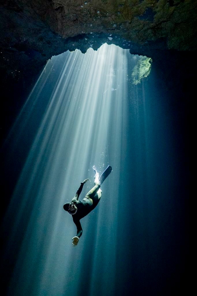 fritz mcgirr freediving in a cenote