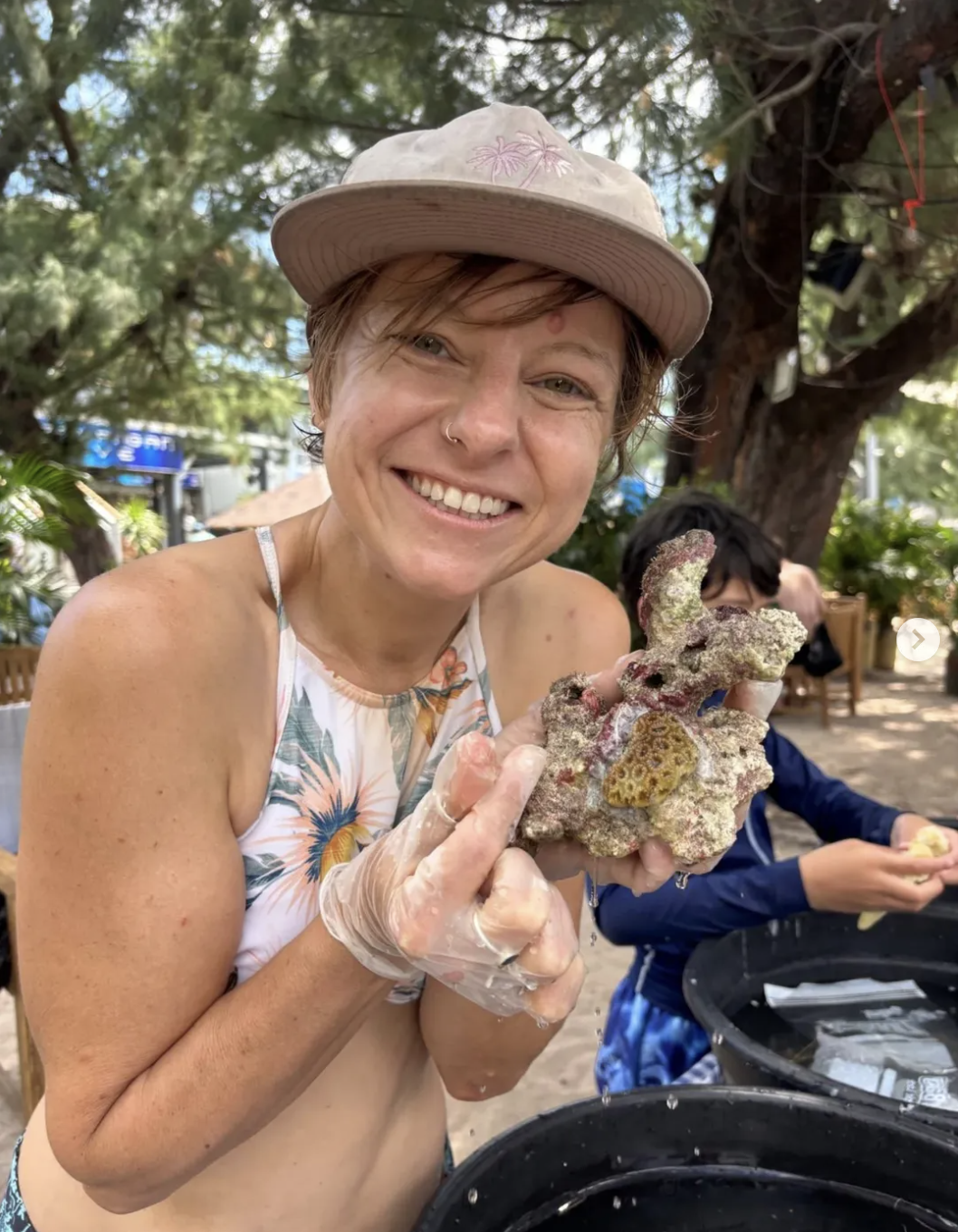 sian williams gili eco trust coral propagation on the beach with coral fragment